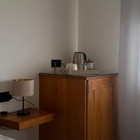 Yellow - Sunlite Double Private In Barbuja Appartement *