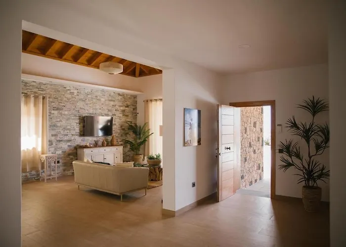 Yellow - Sunlite Double In Barbuja Διαμέρισμα